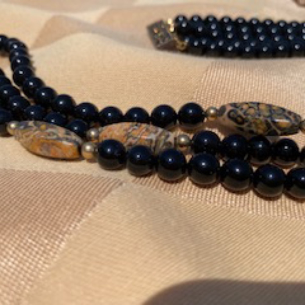VINTAGE ELEGANT LEOPARD MINT CONDITION SET - Picture 2 of 12